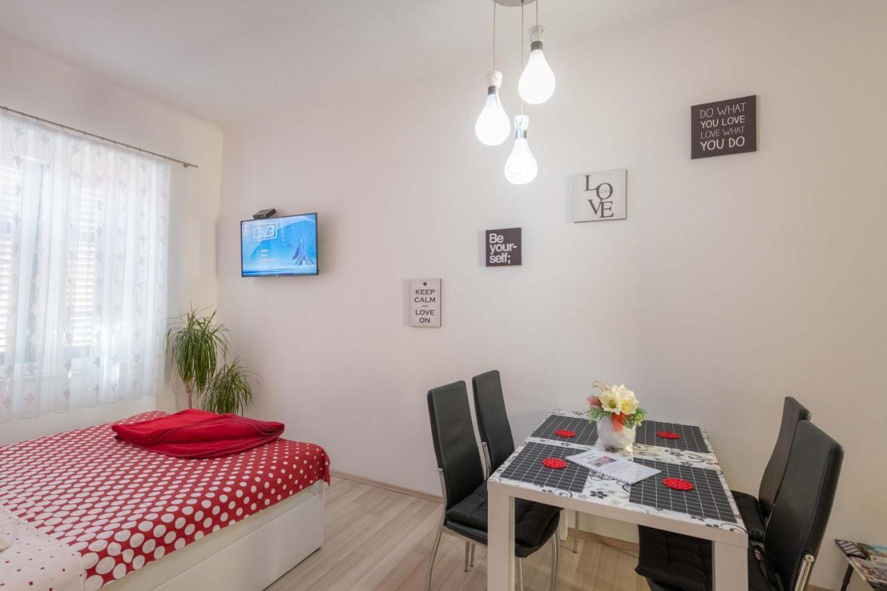 Apartments Trend Риека Экстерьер фото